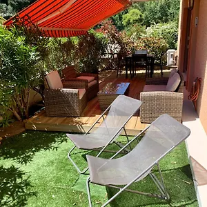 Rdc Tres Grande Terrasse Proche Et Centre Appartement Cavalaire-sur-Mer