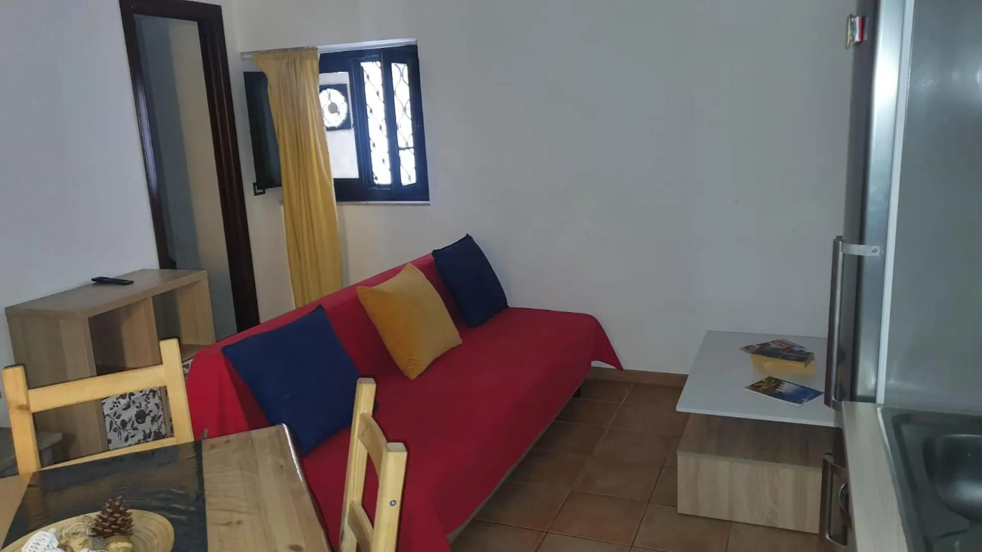 Casa vacanze Castellano Home - Ursino Aeroporto di Catania Fontana Rossa Italia